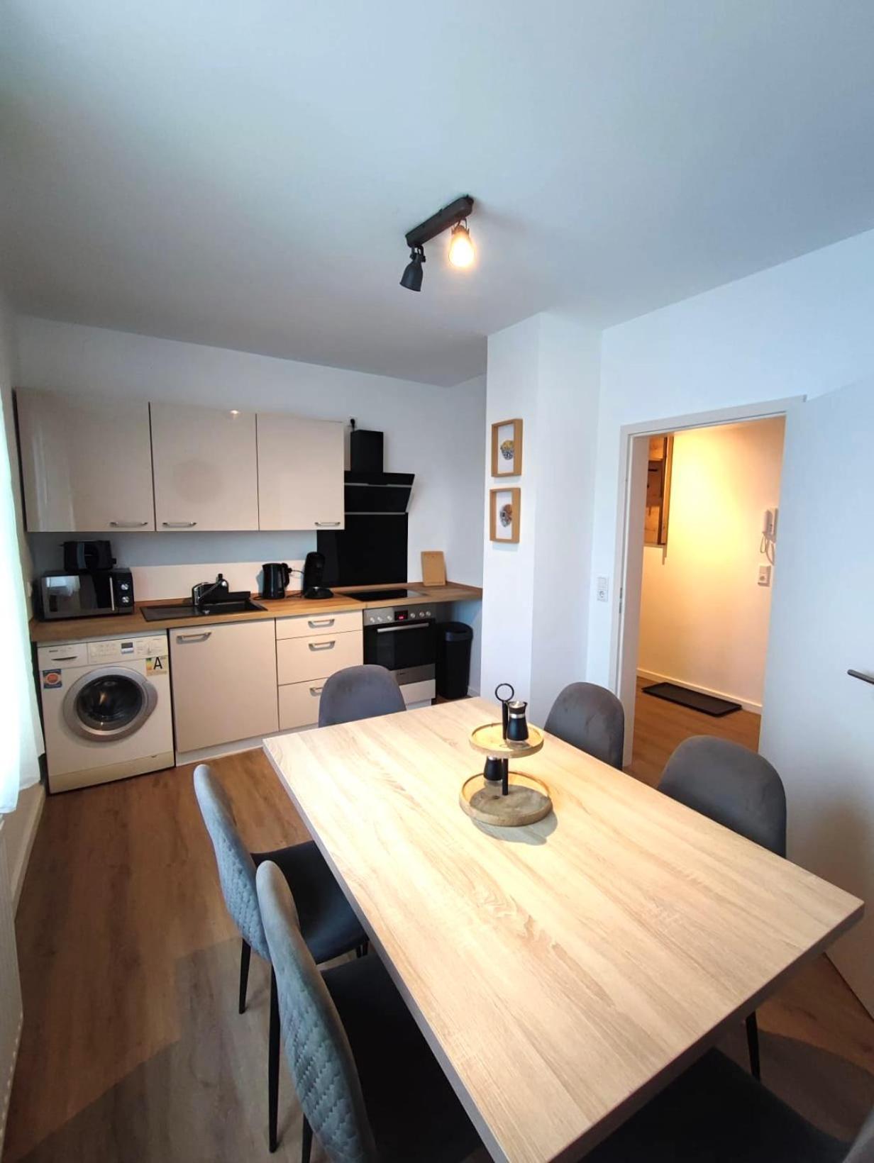 Appartement Rtr Essen - Fuer Bis Zu 8 Personen - Voll Ausgestattet - Zentral Limbecker Platz - Messe - Uniklinikum - Smart Tv - Modern Extérieur photo