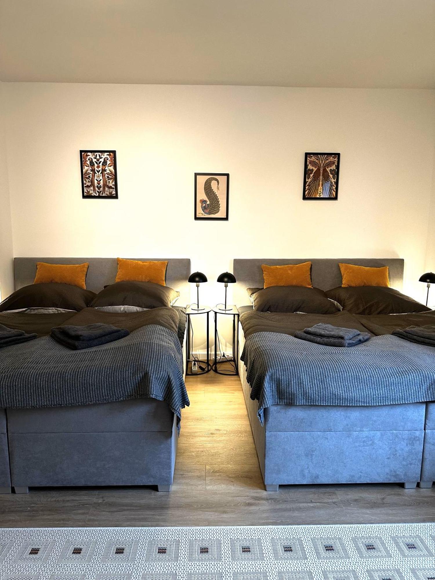 Appartement Rtr Essen - Fuer Bis Zu 8 Personen - Voll Ausgestattet - Zentral Limbecker Platz - Messe - Uniklinikum - Smart Tv - Modern Extérieur photo