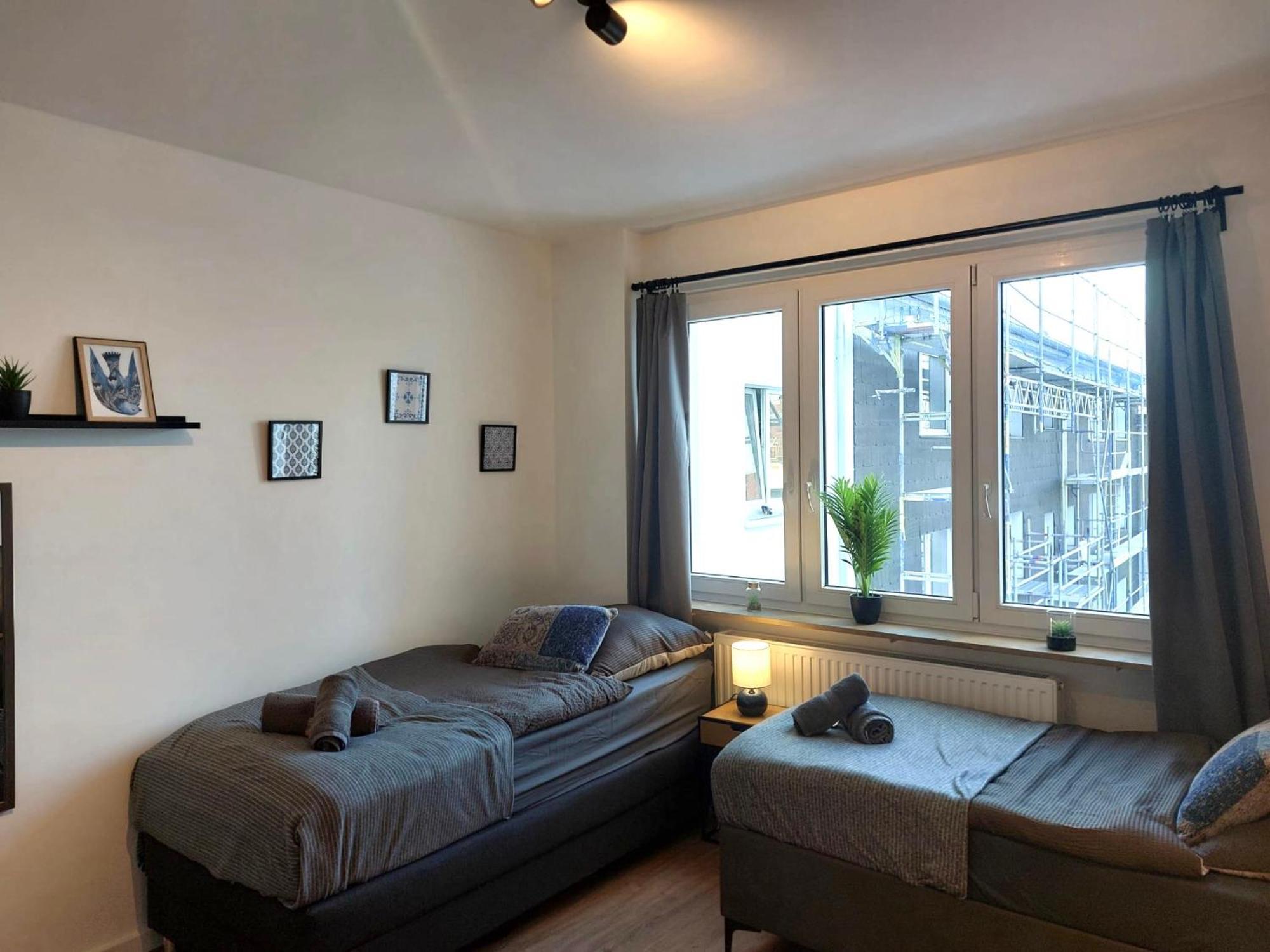 Appartement Rtr Essen - Fuer Bis Zu 8 Personen - Voll Ausgestattet - Zentral Limbecker Platz - Messe - Uniklinikum - Smart Tv - Modern Extérieur photo